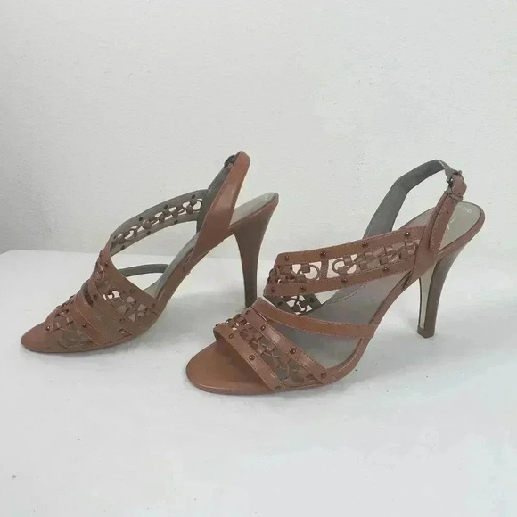 Kenneth cole New York Heels Size 8 EUC - Picture 1 of 8